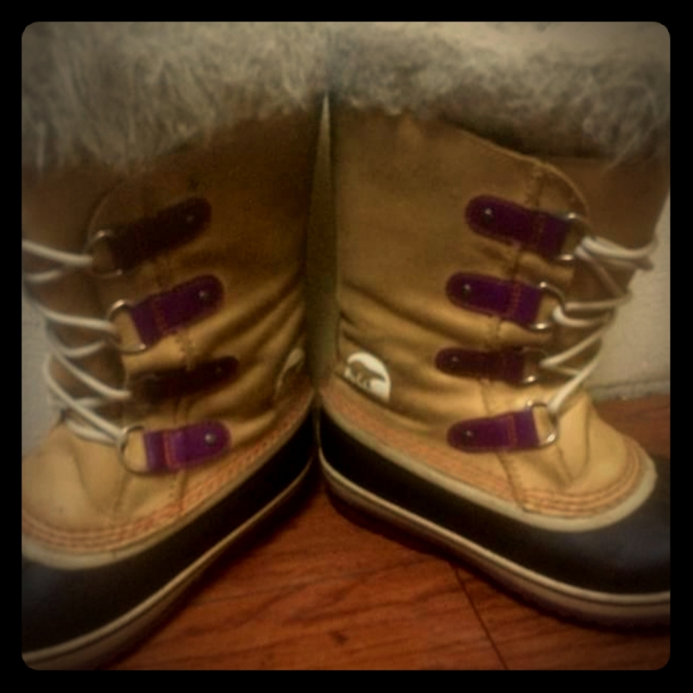 Sorrel boots